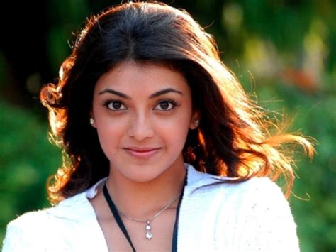 kajol topless|When Kajal Aggarwal Landed In A Controversy Due To Her。